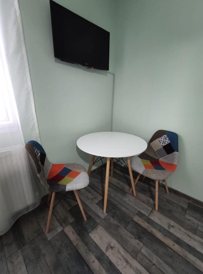 Podgoria Guesthouse- Camere De Inchiriat Oradea Exteriér fotografie